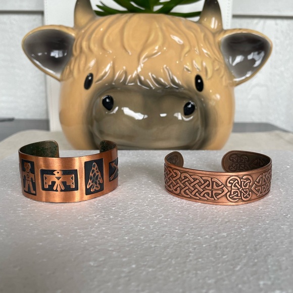 Lot of 2 Vintage Copper Bracelets-1 Thunderbird Cuff & 1 Irish Celtic Knot Cuff - Picture 5 of 5